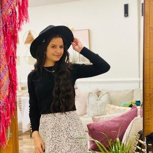 Meet your Posher, Leah